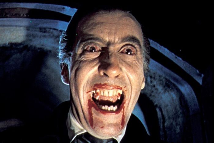 Топ список 15 лучших фильмов ужасов про вампиров всех времен