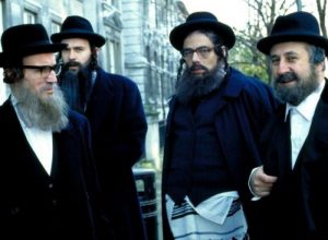 Список топ 10 лучших фильмов про евреев