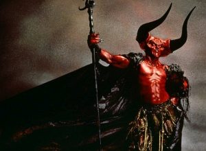 Список топ 10 лучших фильмов про Дьявола