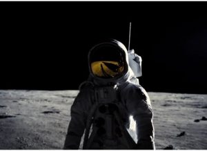 15 лучших фильмов про Луну и полеты на нее