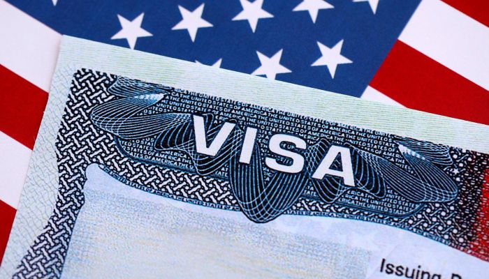 Как выбрать компанию для оформления визы в США и не потерять время и деньги